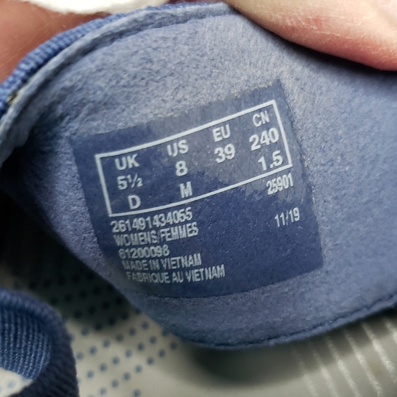 Cloudsteppers by Clarks Cushion Soft 2-tone blue Sandals Women's size 8. (sl2) - Picture 9 of 10